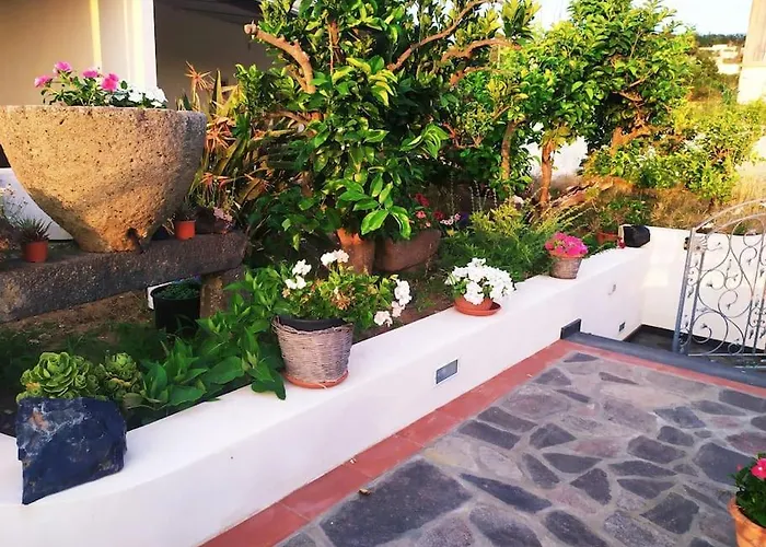 Casa Al Tramonto...sunset Lovers Retreat Lipari (Isola Lipari)