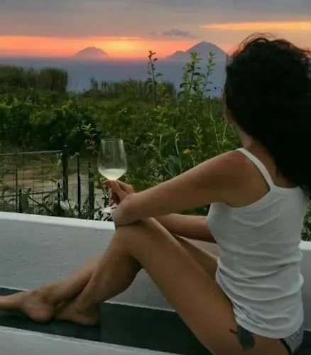Casa Al Tramonto...sunset Lovers Retreat Lipari (Isola Lipari)